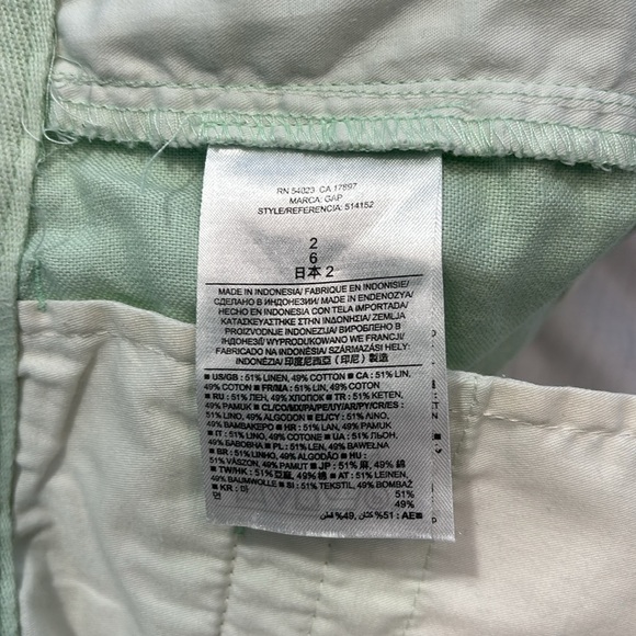 Khakis by GAP Woman’s size 2 Mint Green Linen/Cotton blend Shorts - Picture 4 of 7
